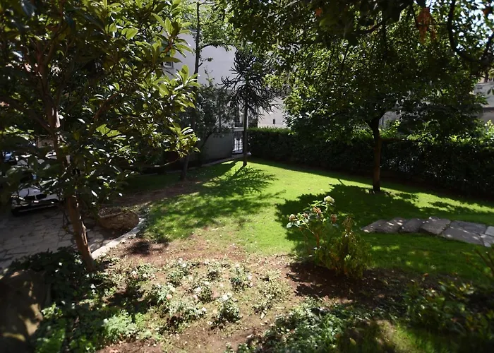 Lake Como Holiday Apartments 公寓 *