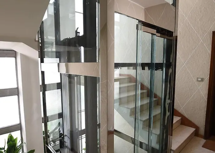 Lake Como Holiday Apartments 公寓