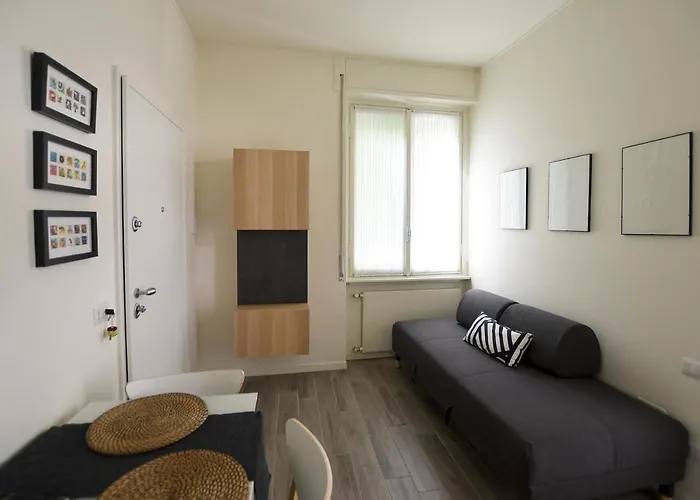 Lake Como Holiday Apartments 公寓