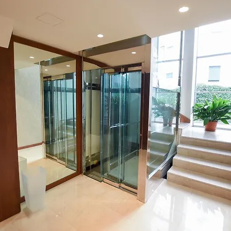 公寓 Lake Como Holiday Apartments *